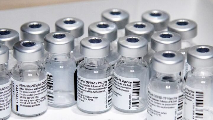 Pfizer submete pedido de vacinação de crianças à Anvisa